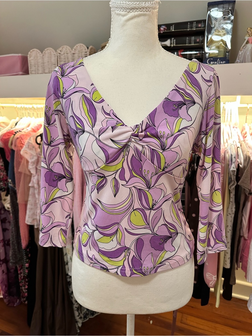 Lavender Floral V-Neck Twist-Front Blouse